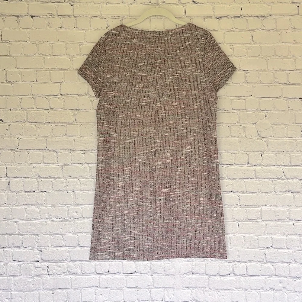 LOFT Women's‎ Red, Black, and White Knit Short Sleeve Dress Size Medium Petite